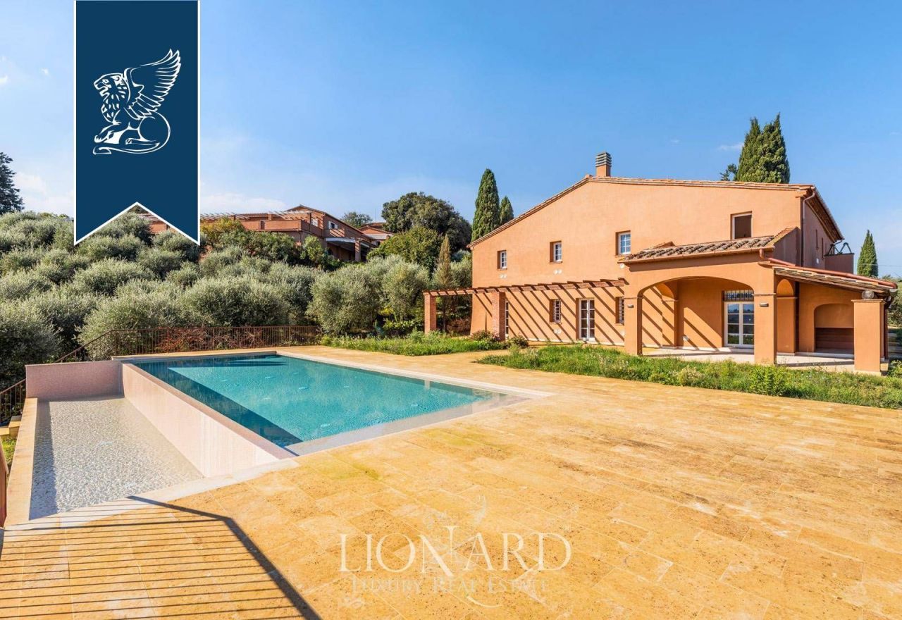 Ферма в Пизе, Италия, 2 000 м² - фото 7