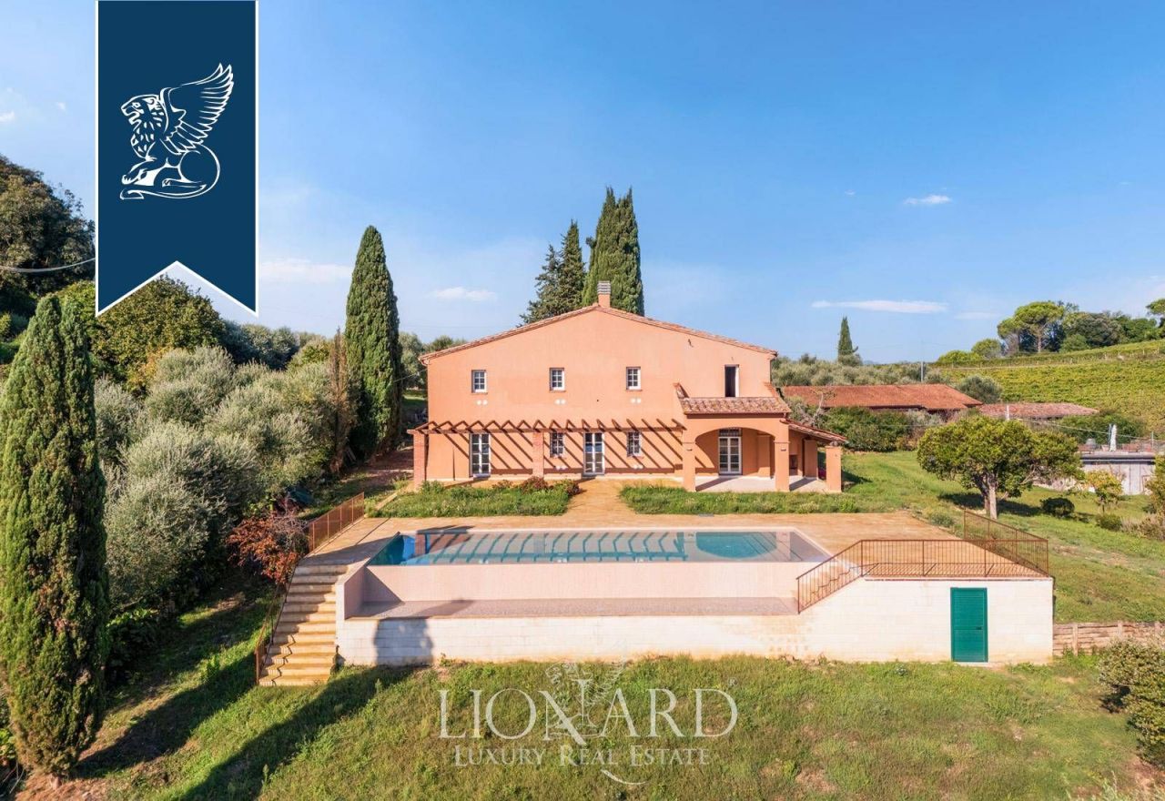 Ферма в Пизе, Италия, 2 000 м² - фото 8