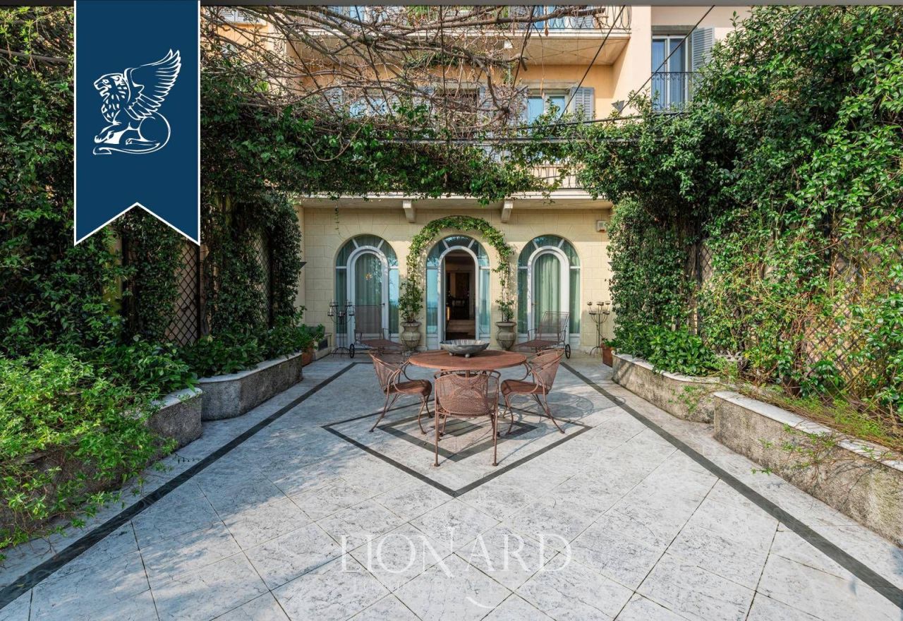 Вилла в Бергамо, Италия, 988 м² - фото 8