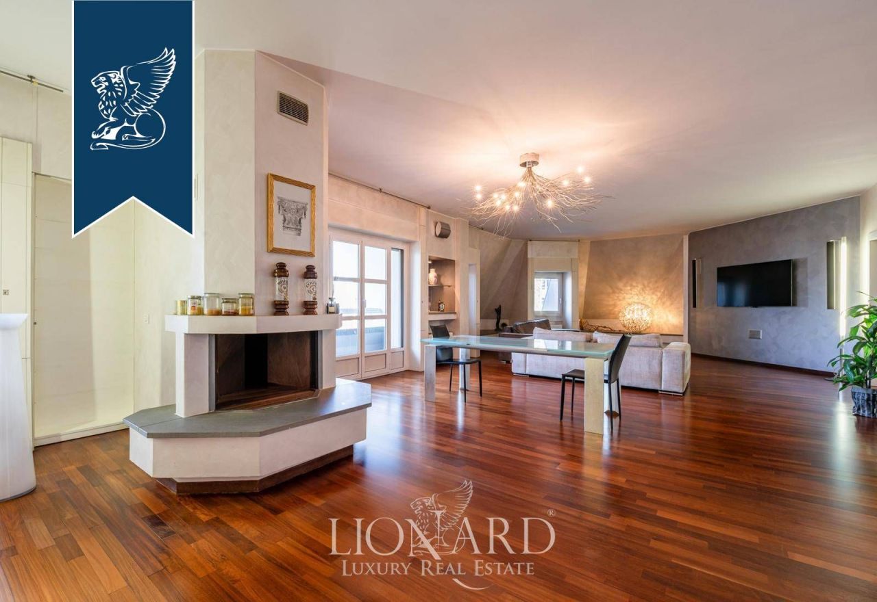 Апартаменты в Милане, Италия, 375 м² - фото 8