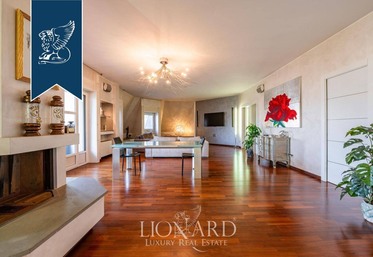 Апартаменты в Милане, Италия, 375 м² - фото 10