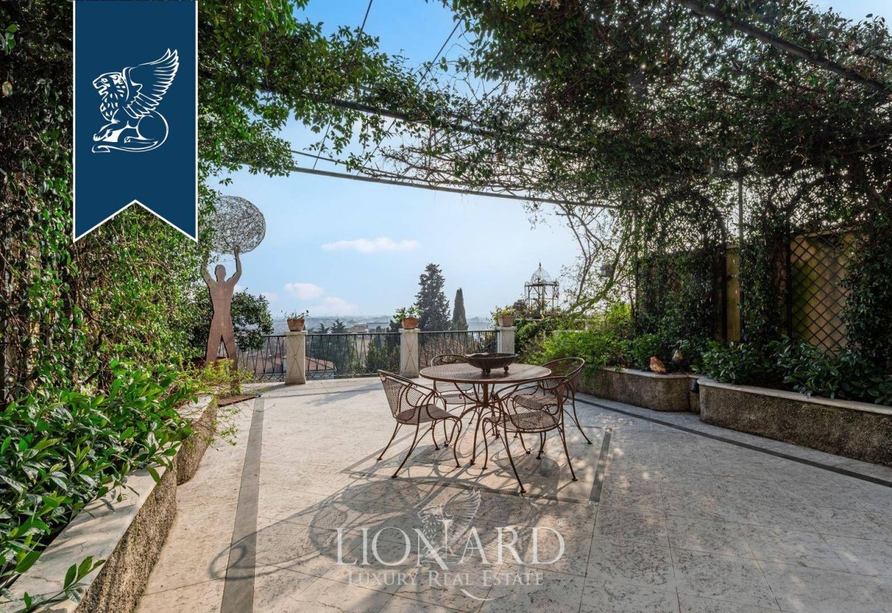 Вилла в Бергамо, Италия, 988 м² - фото 10