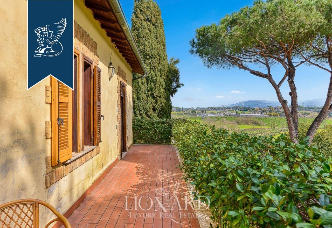 Ферма в Риме, Италия, 1 000 м² - фото 12