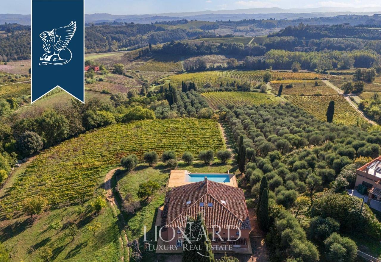 Ферма в Пизе, Италия, 2 000 м² - фото 12