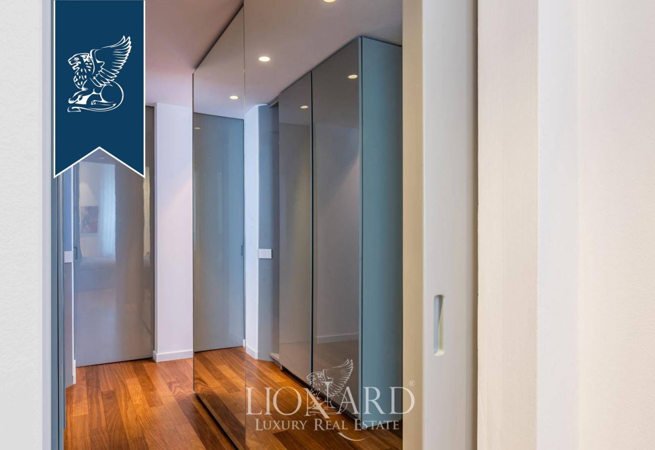 Апартаменты в Милане, Италия, 100 м² - фото 12