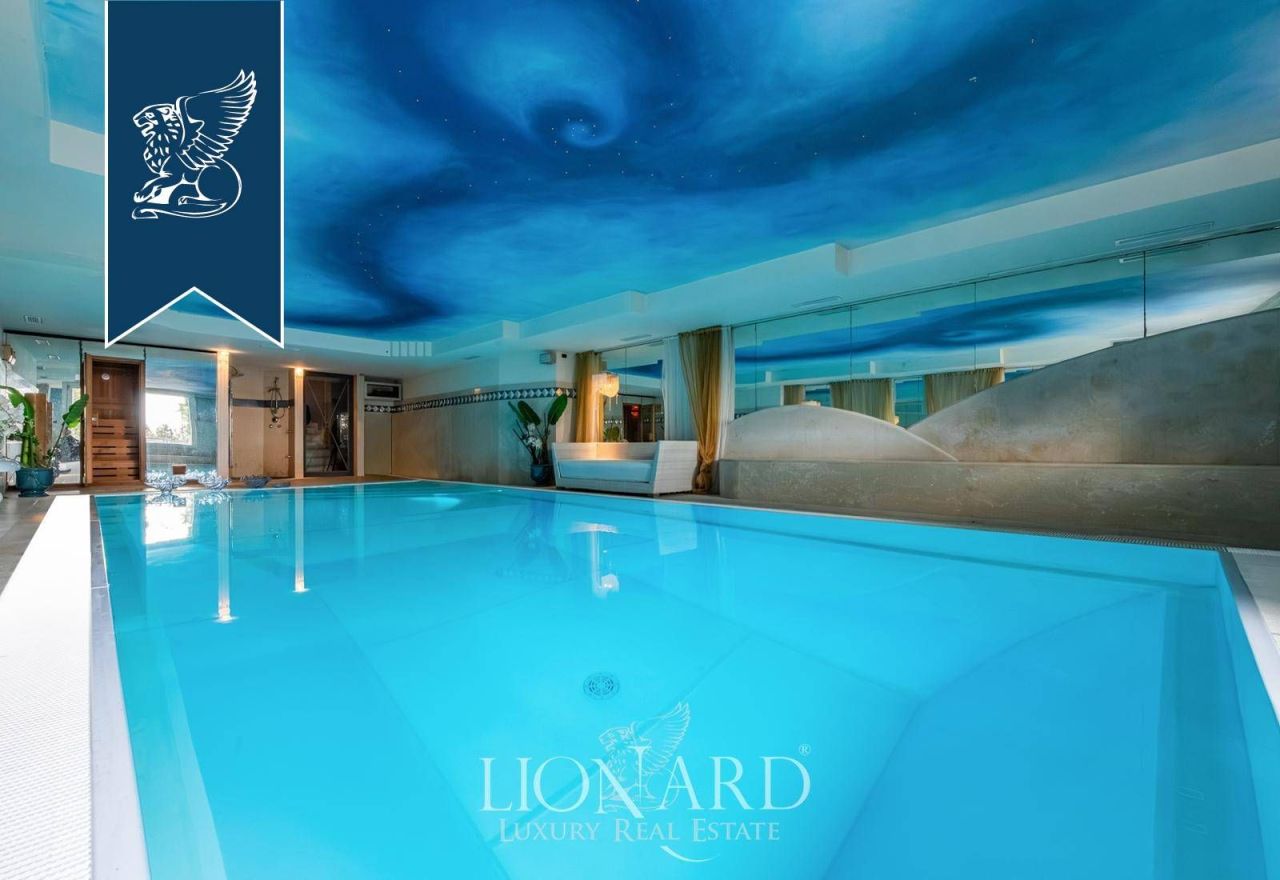 Вилла в Бергамо, Италия, 988 м² - фото 13