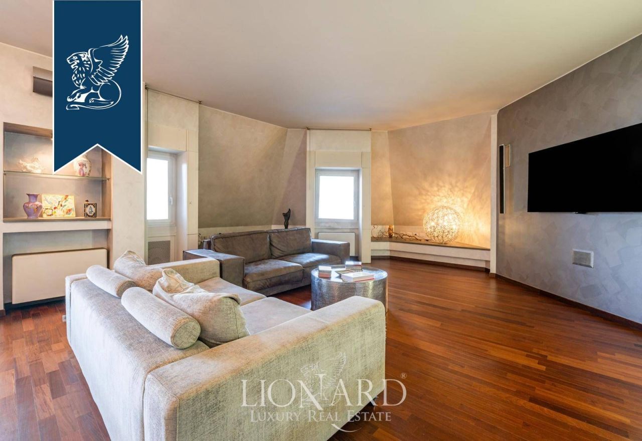 Апартаменты в Милане, Италия, 375 м² - фото 13