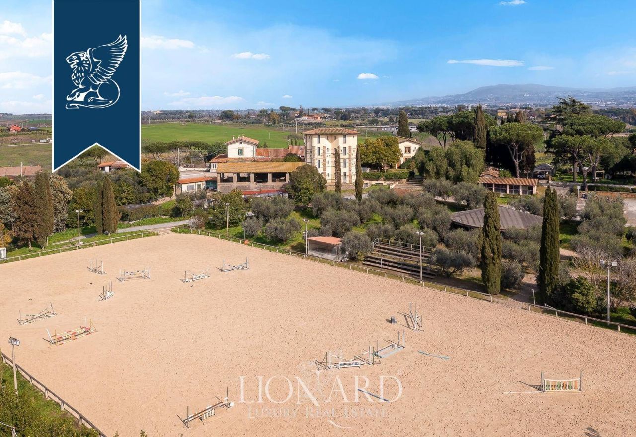 Ферма в Риме, Италия, 1 000 м² - фото 14