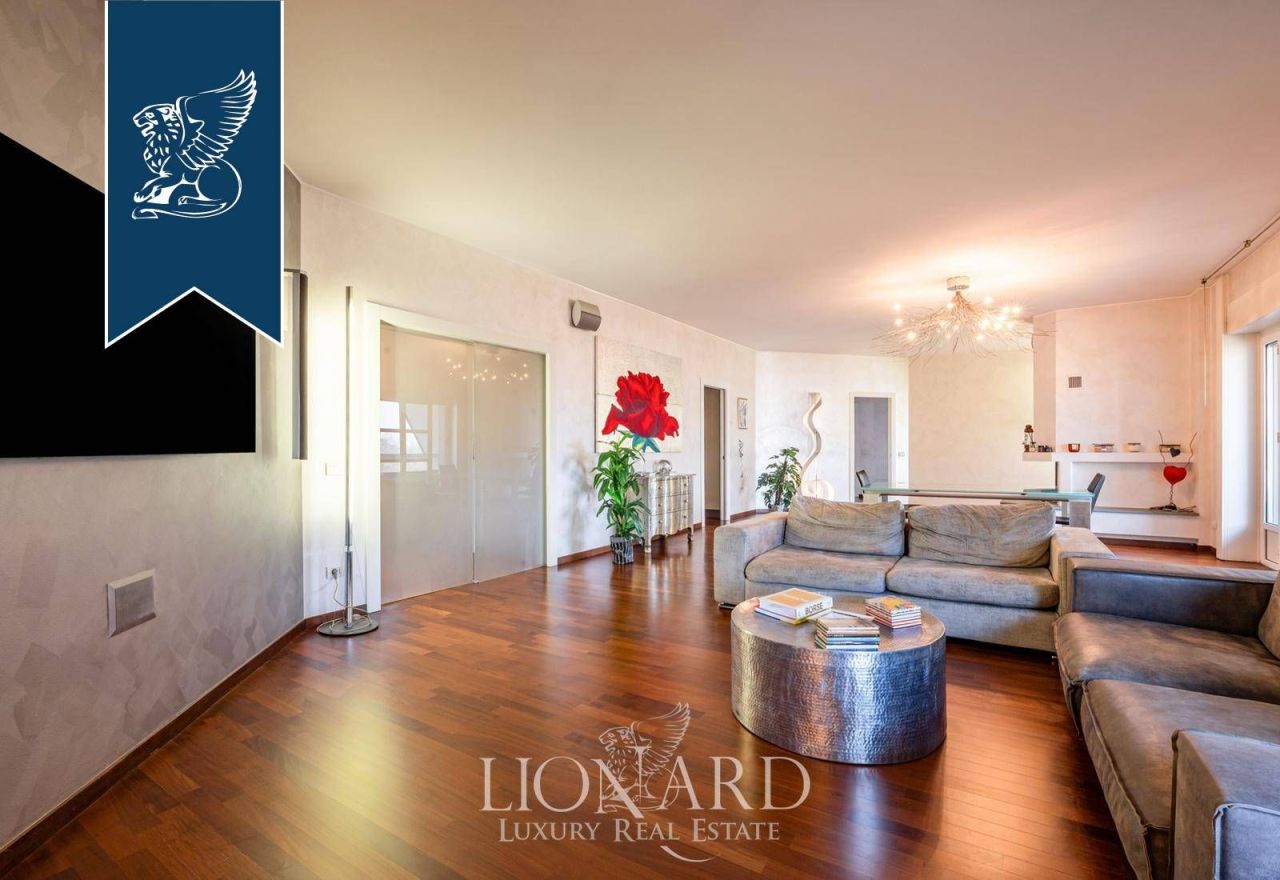 Апартаменты в Милане, Италия, 375 м² - фото 14