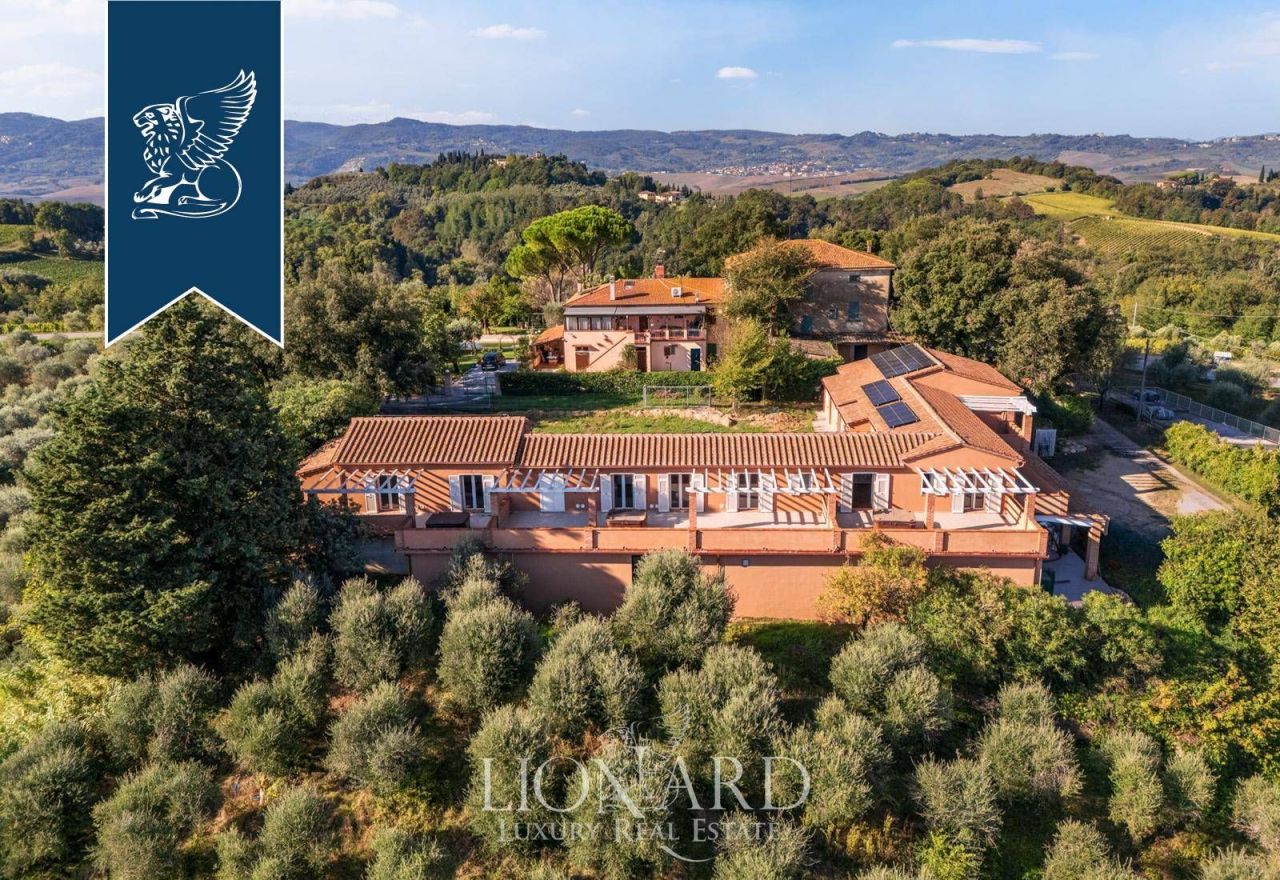 Ферма в Пизе, Италия, 2 000 м² - фото 15