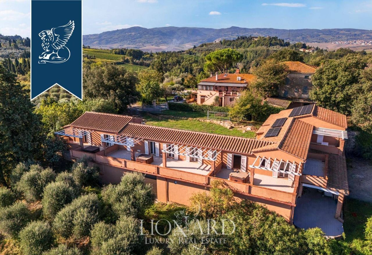 Ферма в Пизе, Италия, 2 000 м² - фото 16