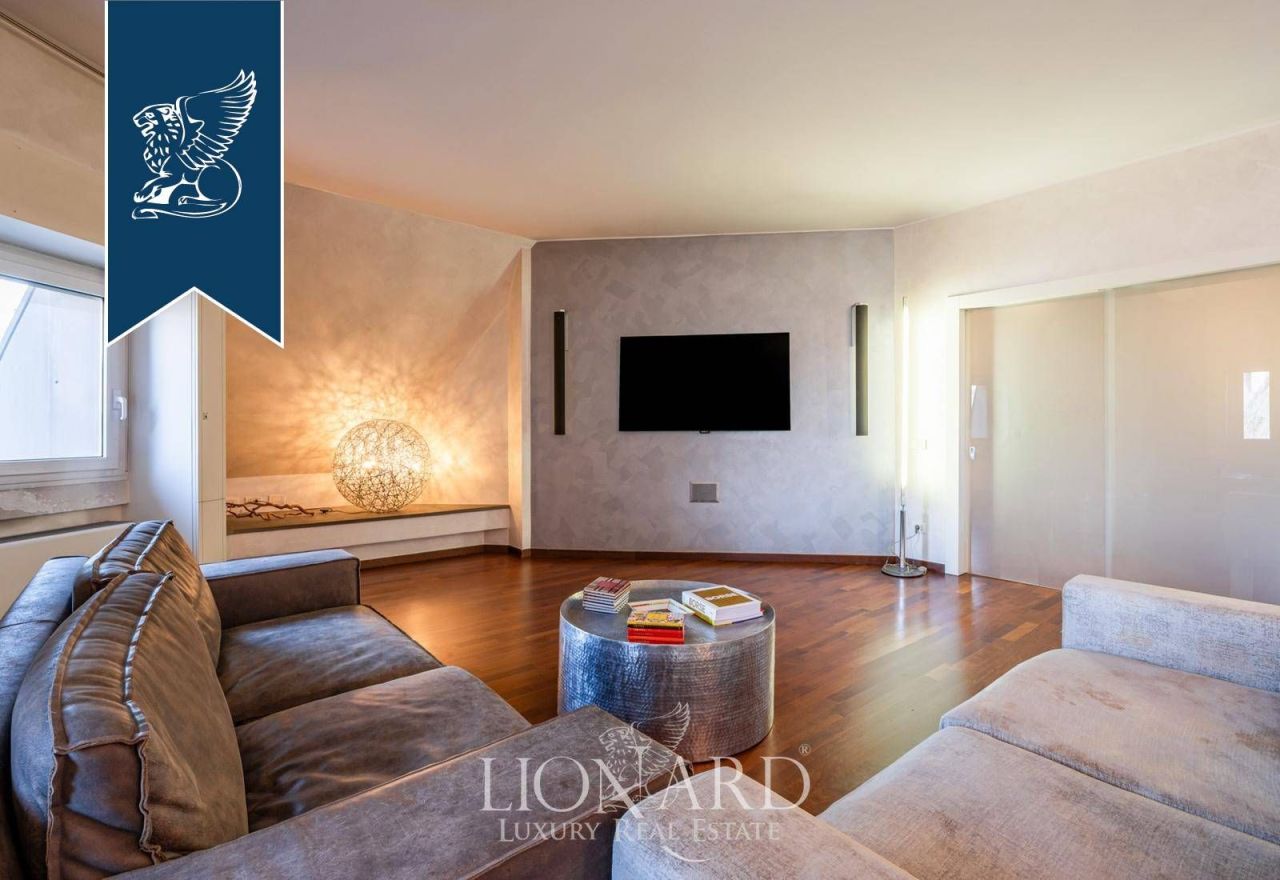 Апартаменты в Милане, Италия, 375 м² - фото 16