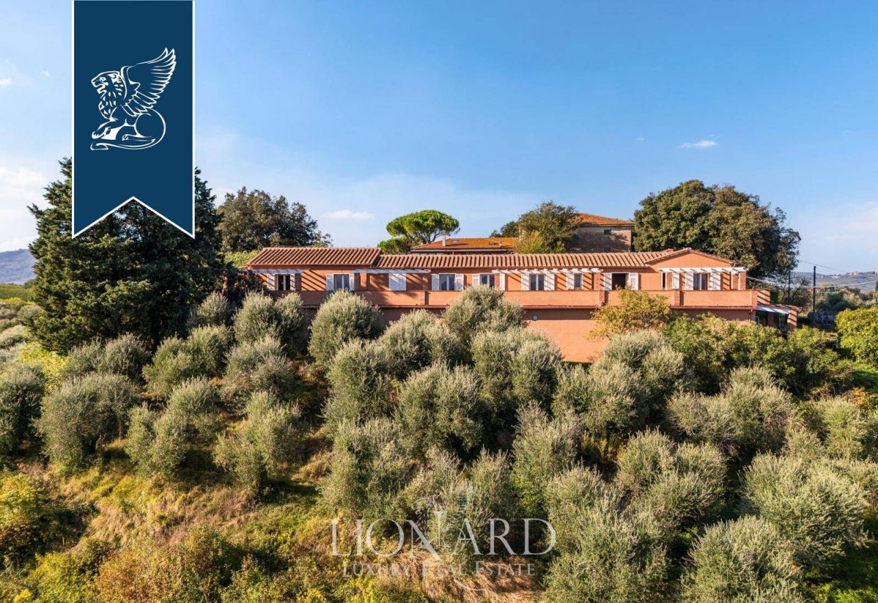 Ферма в Пизе, Италия, 2 000 м² - фото 17