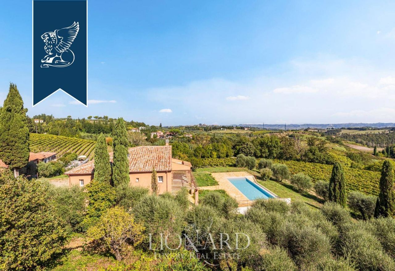 Ферма в Пизе, Италия, 2 000 м² - фото 18