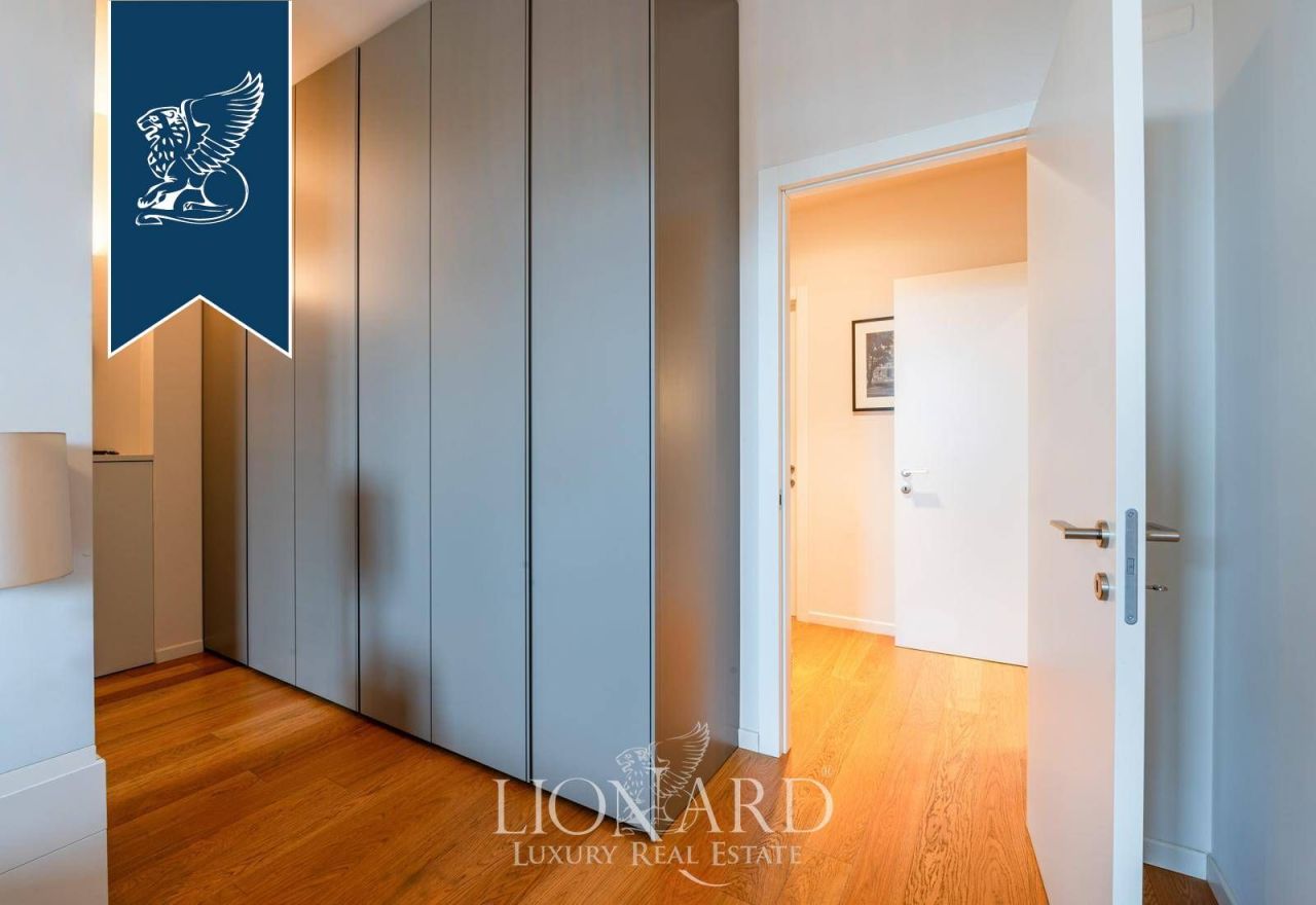 Апартаменты в Милане, Италия, 154 м² - фото 19