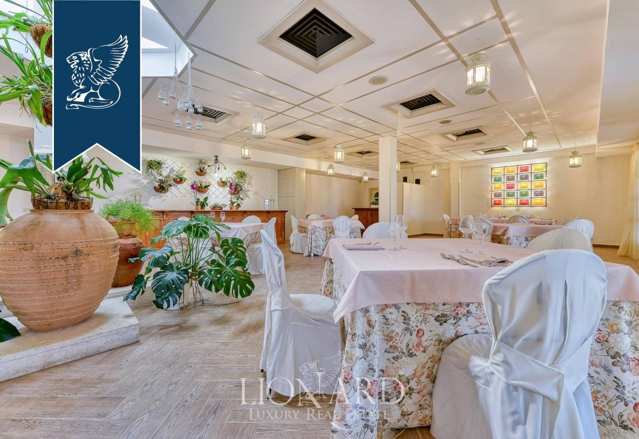 Ферма в Риме, Италия, 1 000 м² - фото 19