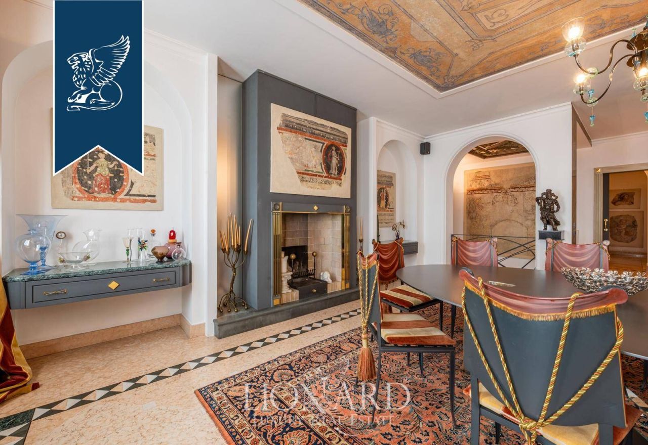 Вилла в Бергамо, Италия, 988 м² - фото 19