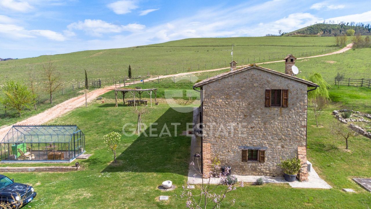 Дом в Тоди, Италия, 258 м² - фото 7