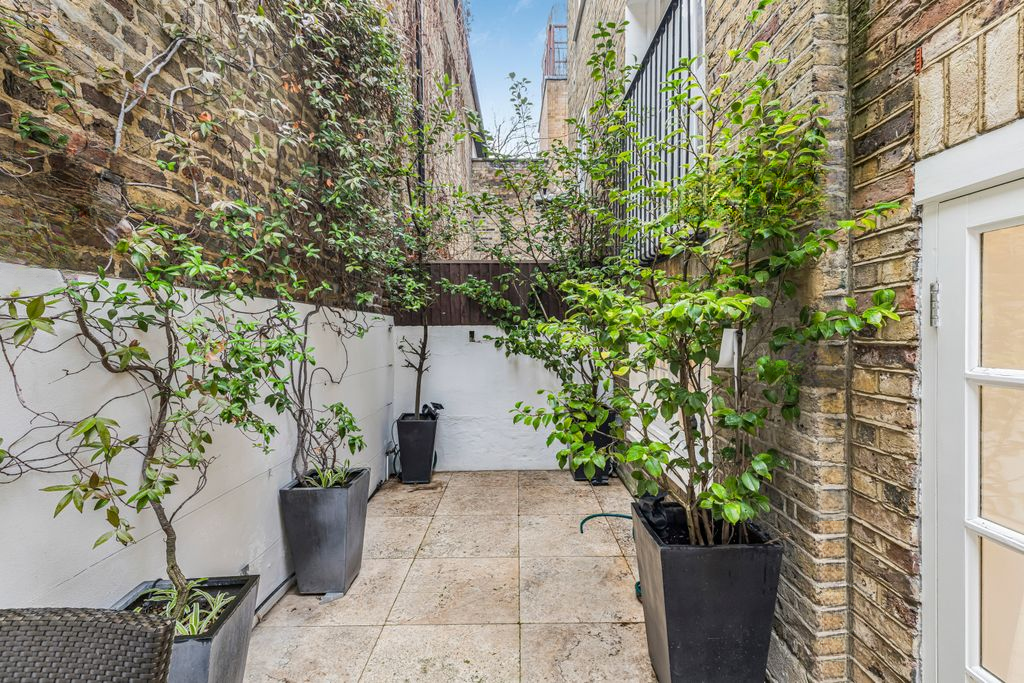 Квартира в Лондоне, Великобритания, 211 м² - фото 8