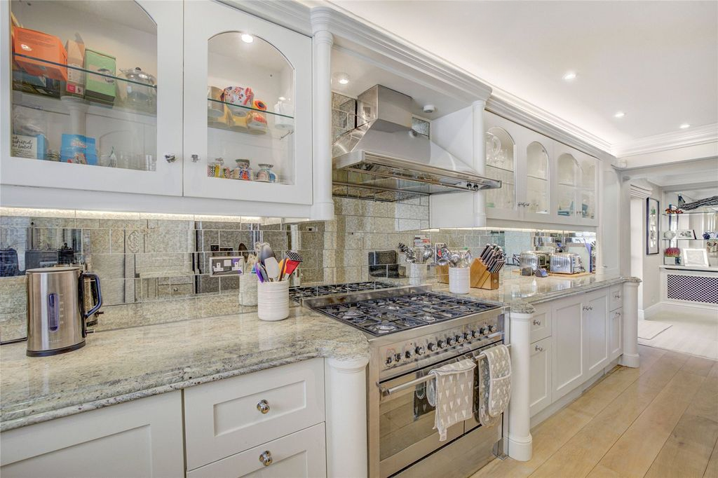 Квартира в Лондоне, Великобритания, 141 м² - фото 8