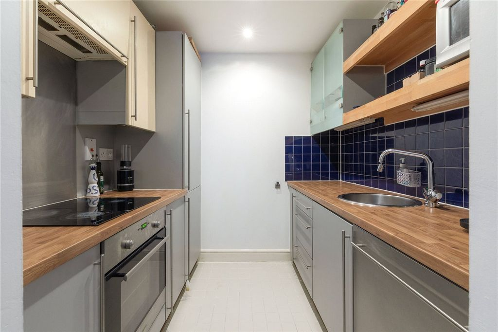 Квартира в Лондоне, Великобритания, 46 м² - фото 9