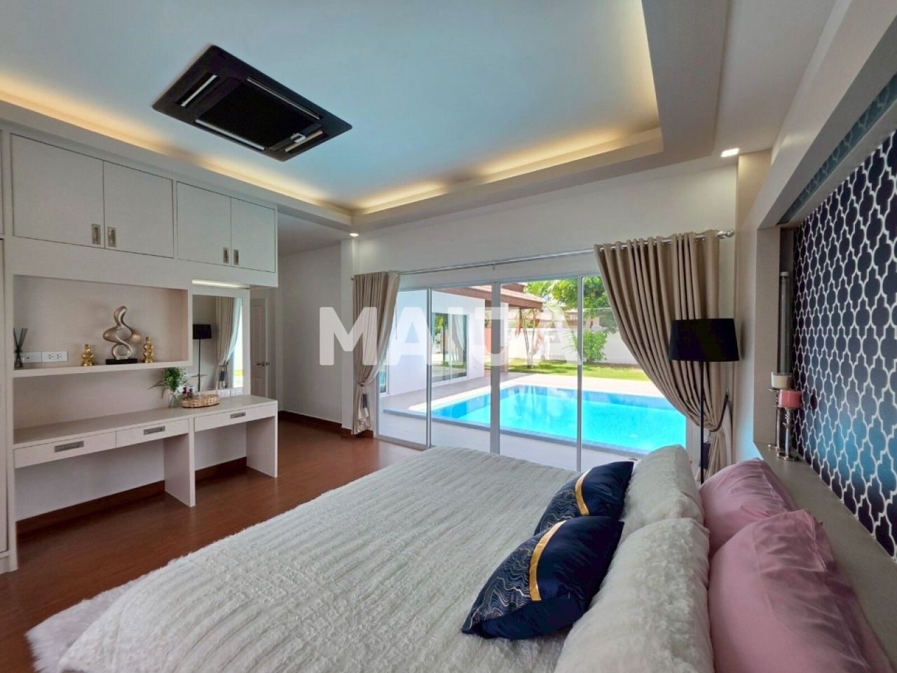 Вилла в Паттайе, Таиланд, 300 м² - фото 11