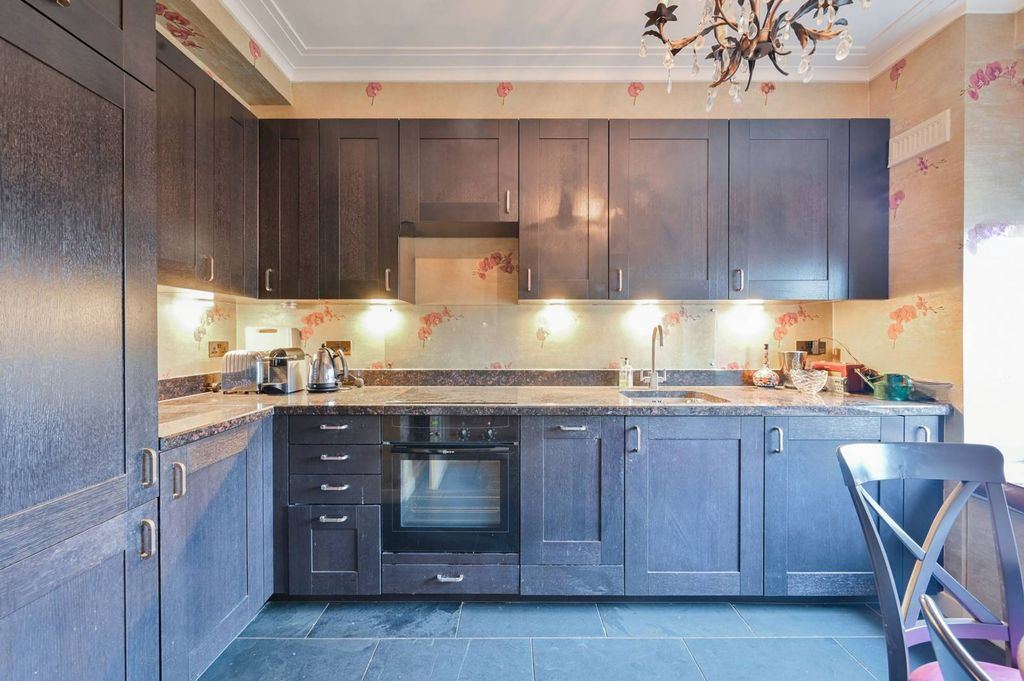 Квартира в Лондоне, Великобритания, 79 м² - фото 10