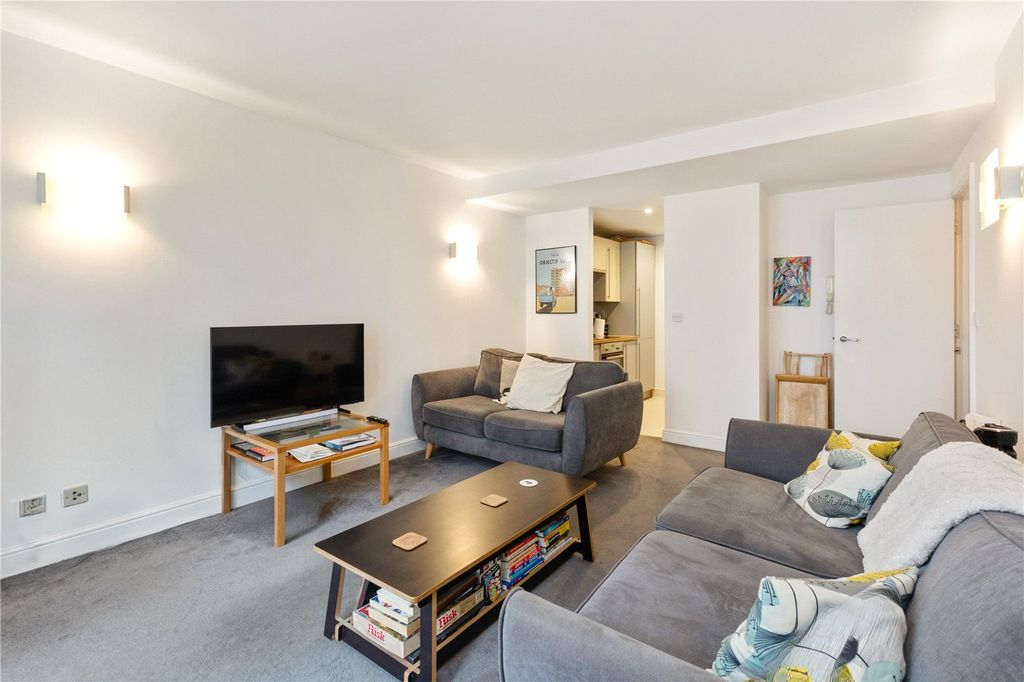 Квартира в Лондоне, Великобритания, 46 м² - фото 12