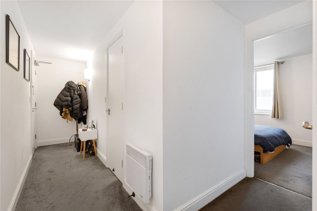 Квартира в Лондоне, Великобритания, 46 м² - фото 14