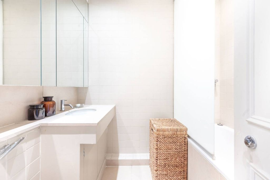 Квартира в Лондоне, Великобритания, 96 м² - фото 15