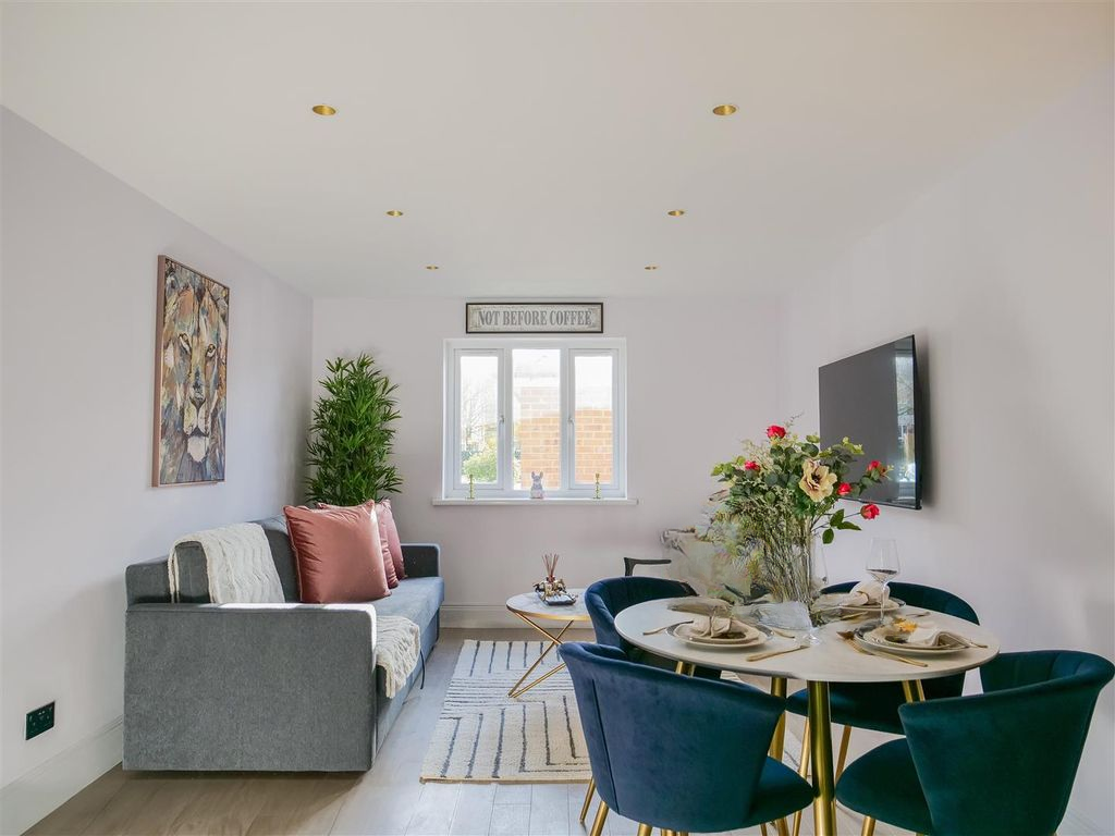 Квартира в Лондоне, Великобритания, 41 м² - фото 16