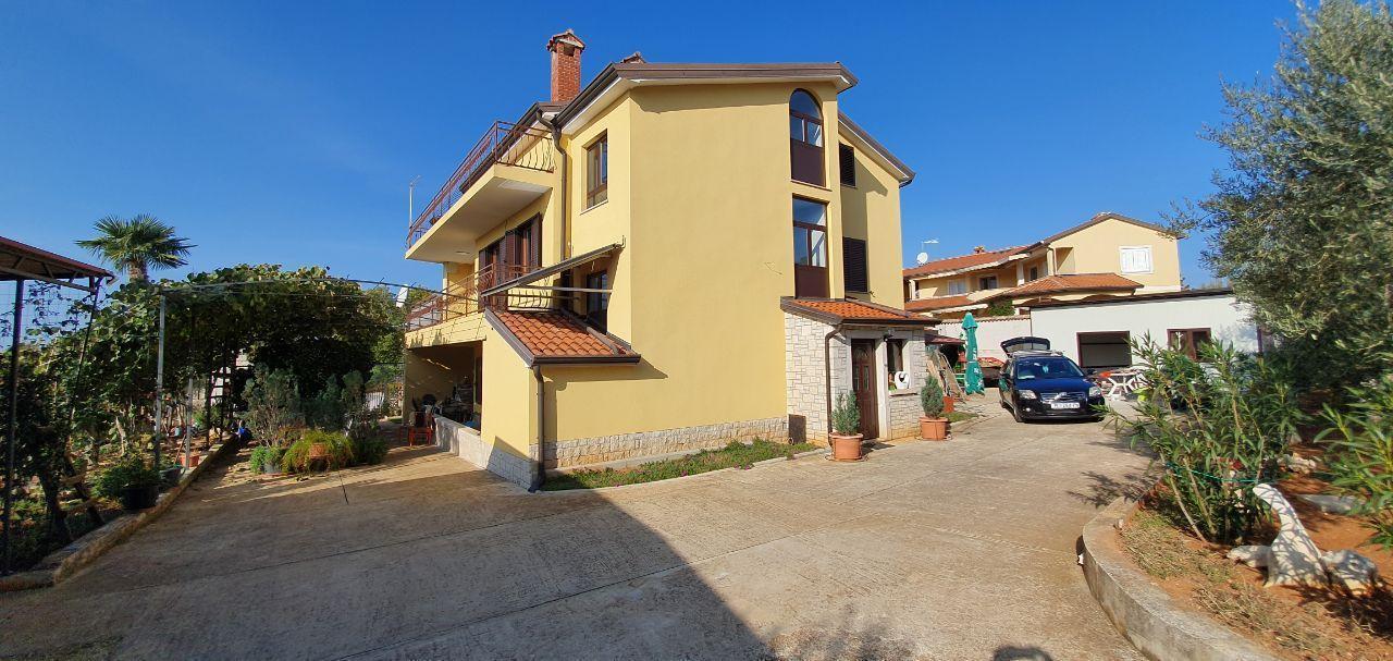 Отель, гостиница в Порече, Хорватия, 420 м² - фото 2
