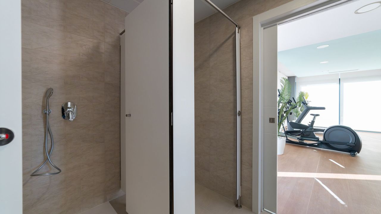 Апартаменты в Бенидорме, Испания, 131 м² - фото 9