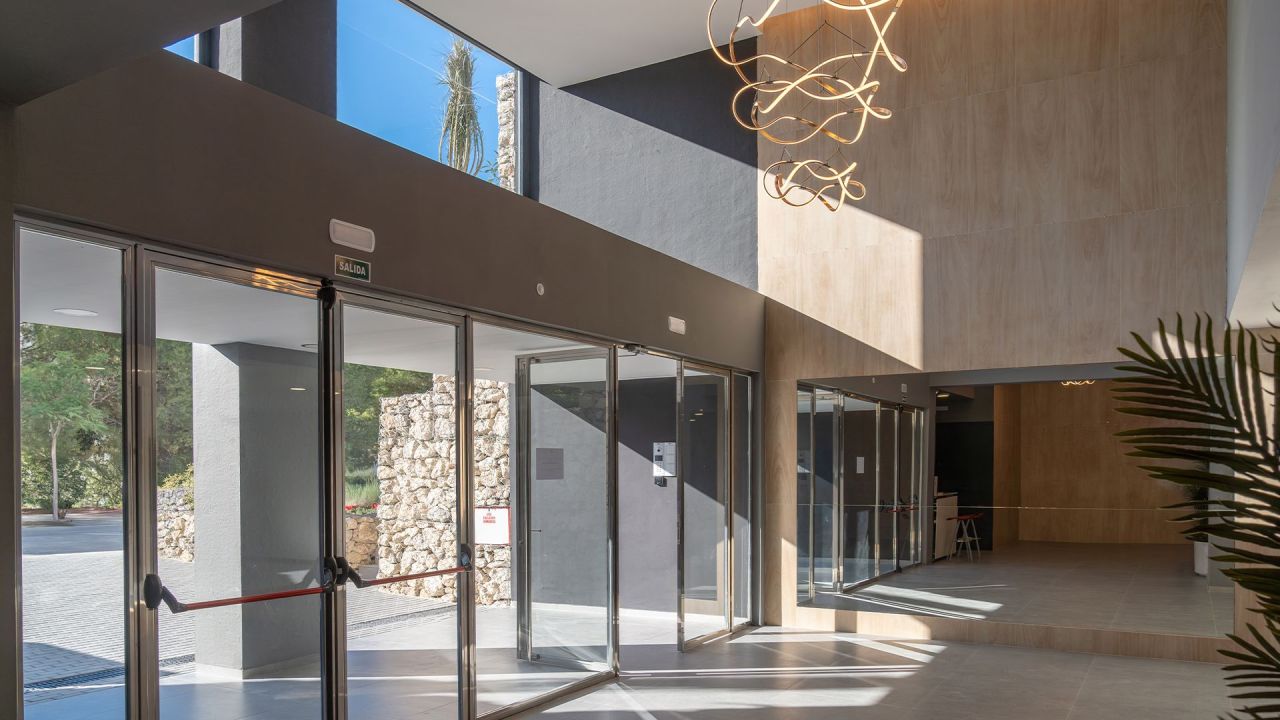 Апартаменты в Бенидорме, Испания, 131 м² - фото 10