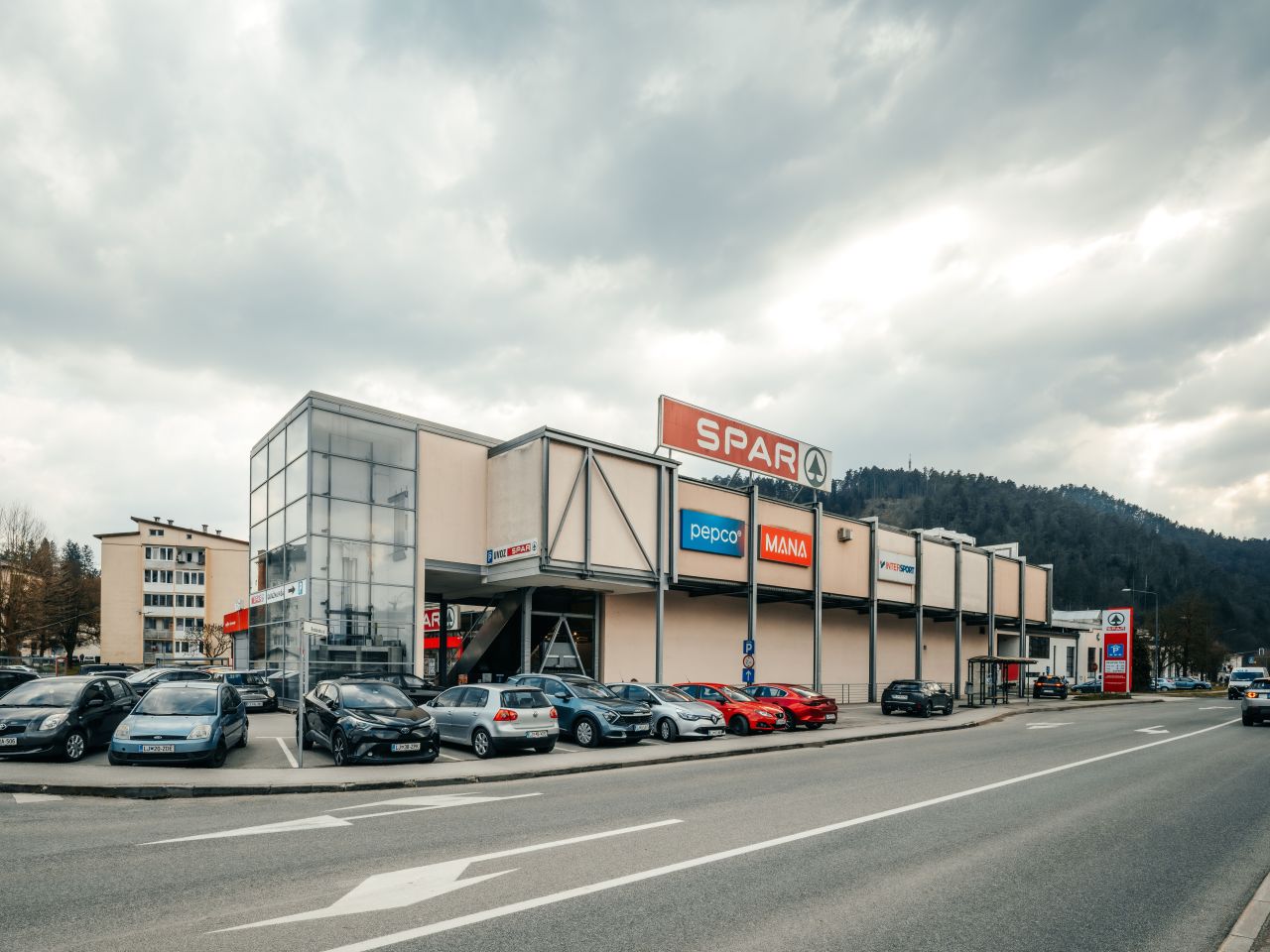 Магазин в Литие, Словения, 290.3 м² - фото 1