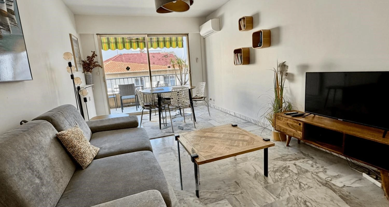 Квартира в Каннах, Франция, 51 м² - фото 1