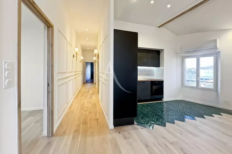 Квартира в Каннах, Франция, 65 м² - фото 1