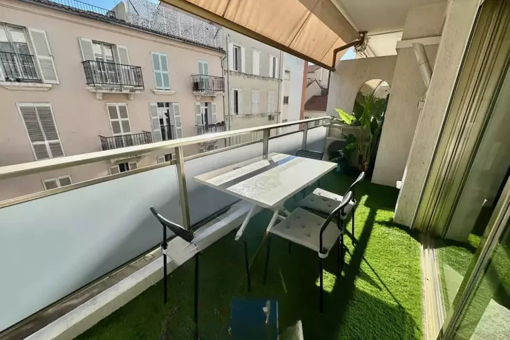 Квартира в Каннах, Франция, 28 м² - фото 1