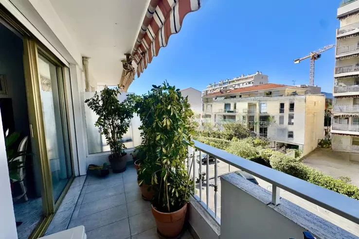 Квартира в Каннах, Франция, 55 м² - фото 1