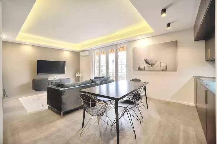 Квартира в Каннах, Франция, 72 м² - фото 1