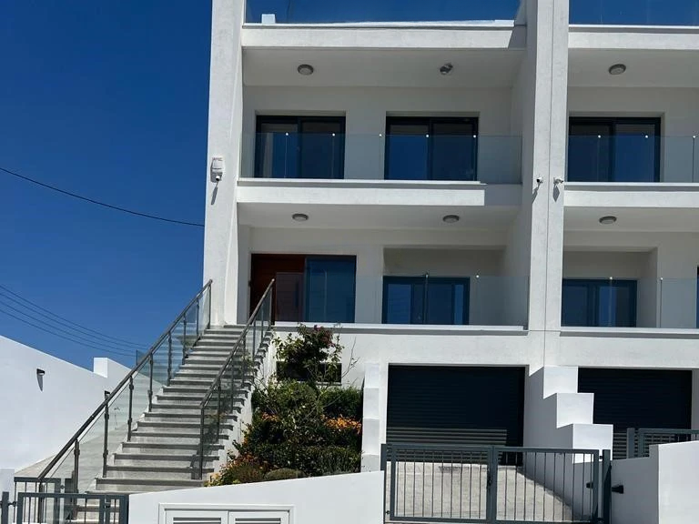 Квартира в Агиос Тихоне, Кипр, 250 м² - фото 2