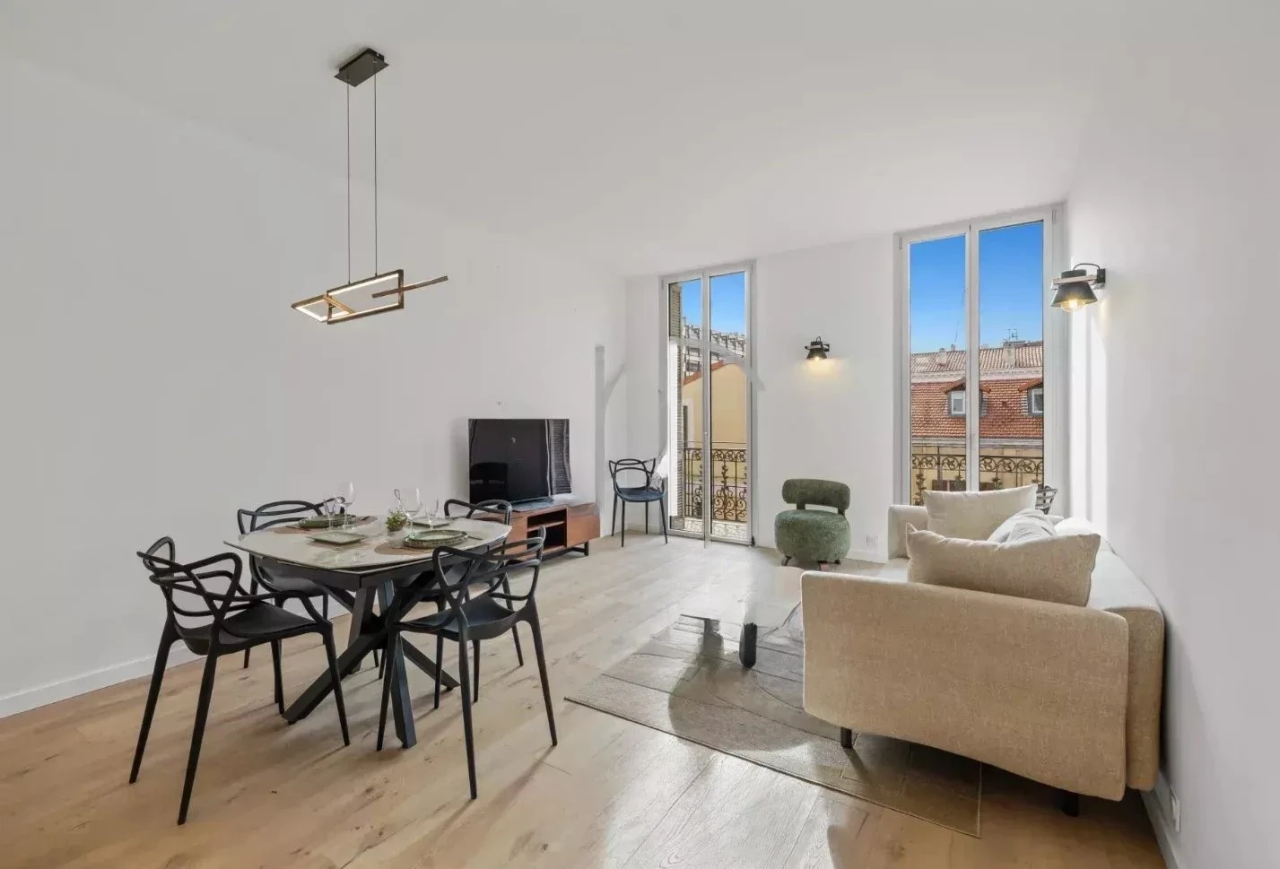Квартира в Каннах, Франция, 85 м² - фото 2