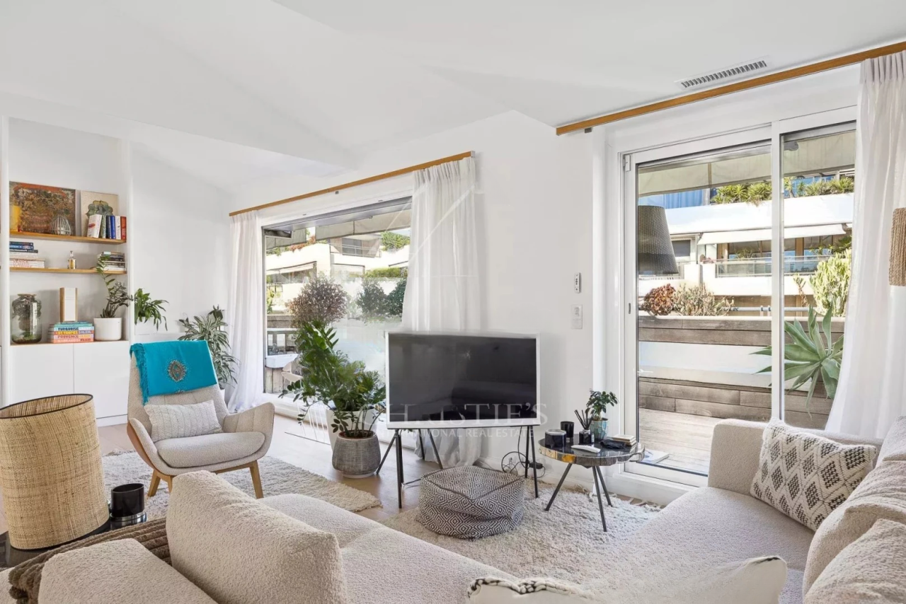 Квартира в Каннах, Франция, 91 м² - фото 3