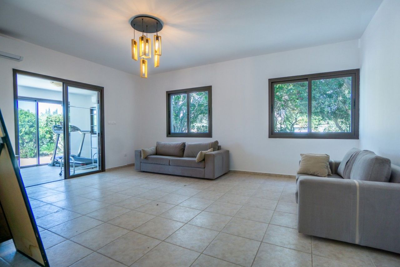 Вилла в Пафосе, Кипр, 220 м² - фото 7