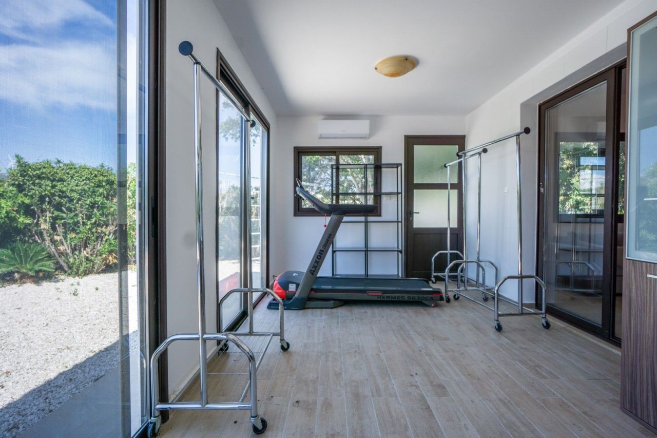 Вилла в Пафосе, Кипр, 220 м² - фото 9