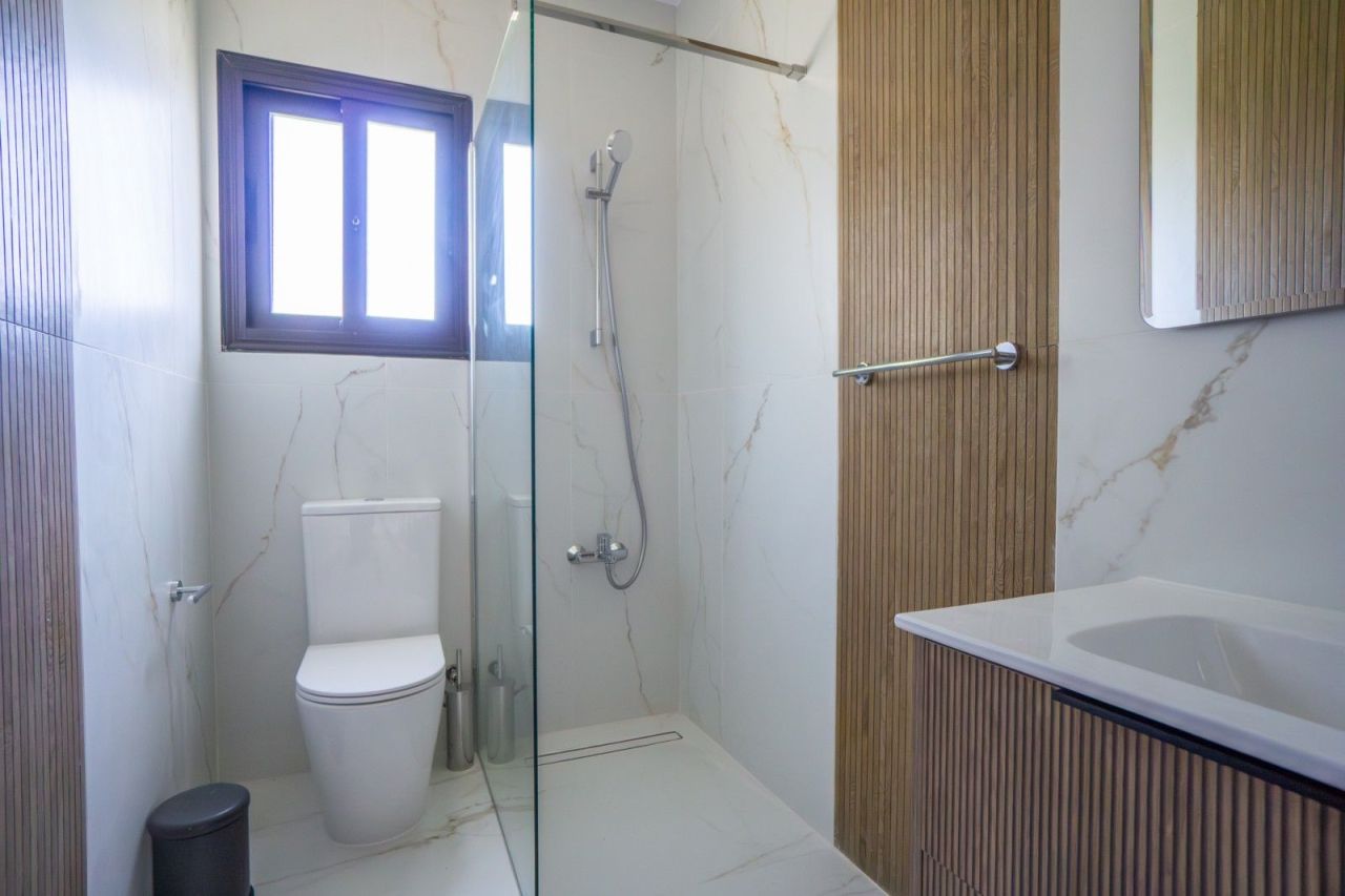 Вилла в Пафосе, Кипр, 220 м² - фото 15