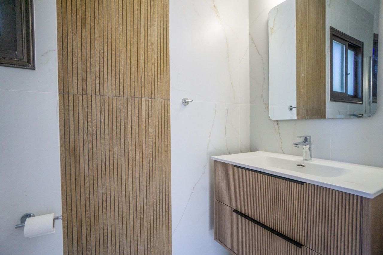 Вилла в Пафосе, Кипр, 220 м² - фото 16