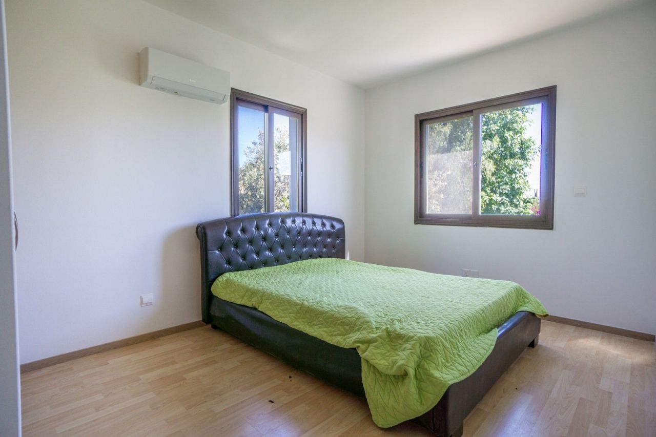 Вилла в Пафосе, Кипр, 220 м² - фото 17