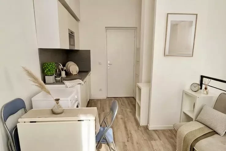 Квартира в Каннах, Франция, 26 м² - фото 2