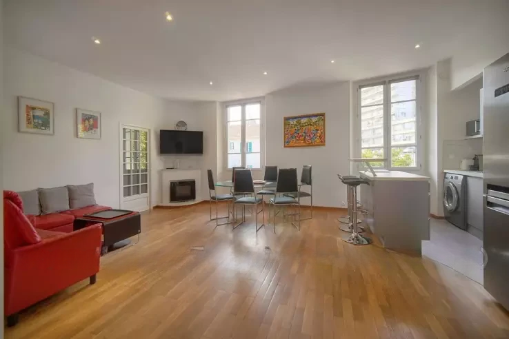 Квартира в Каннах, Франция, 70 м² - фото 2
